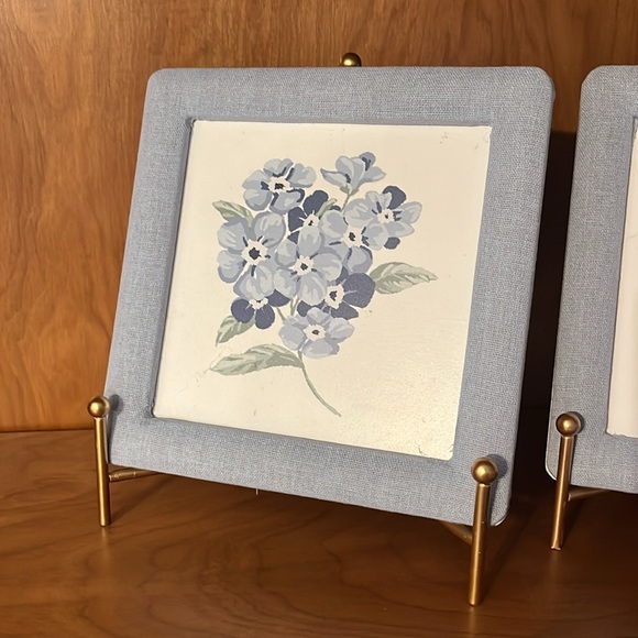 At Home Providence Blue & White Floral prints on Gold Easel - Set of 2 - Picture 3 of 9